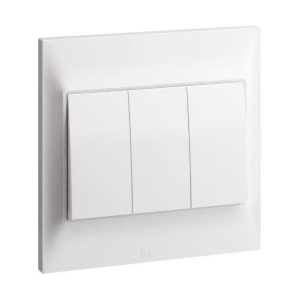 LEGRAND SWITCH 10AX 3GANG 1WAY 7X7